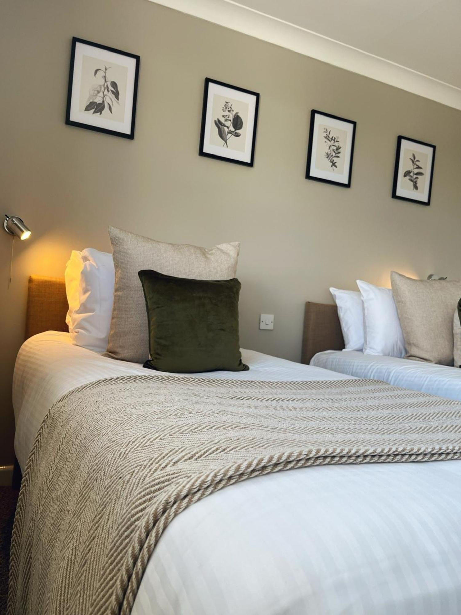 For Seasons Hotel 3*